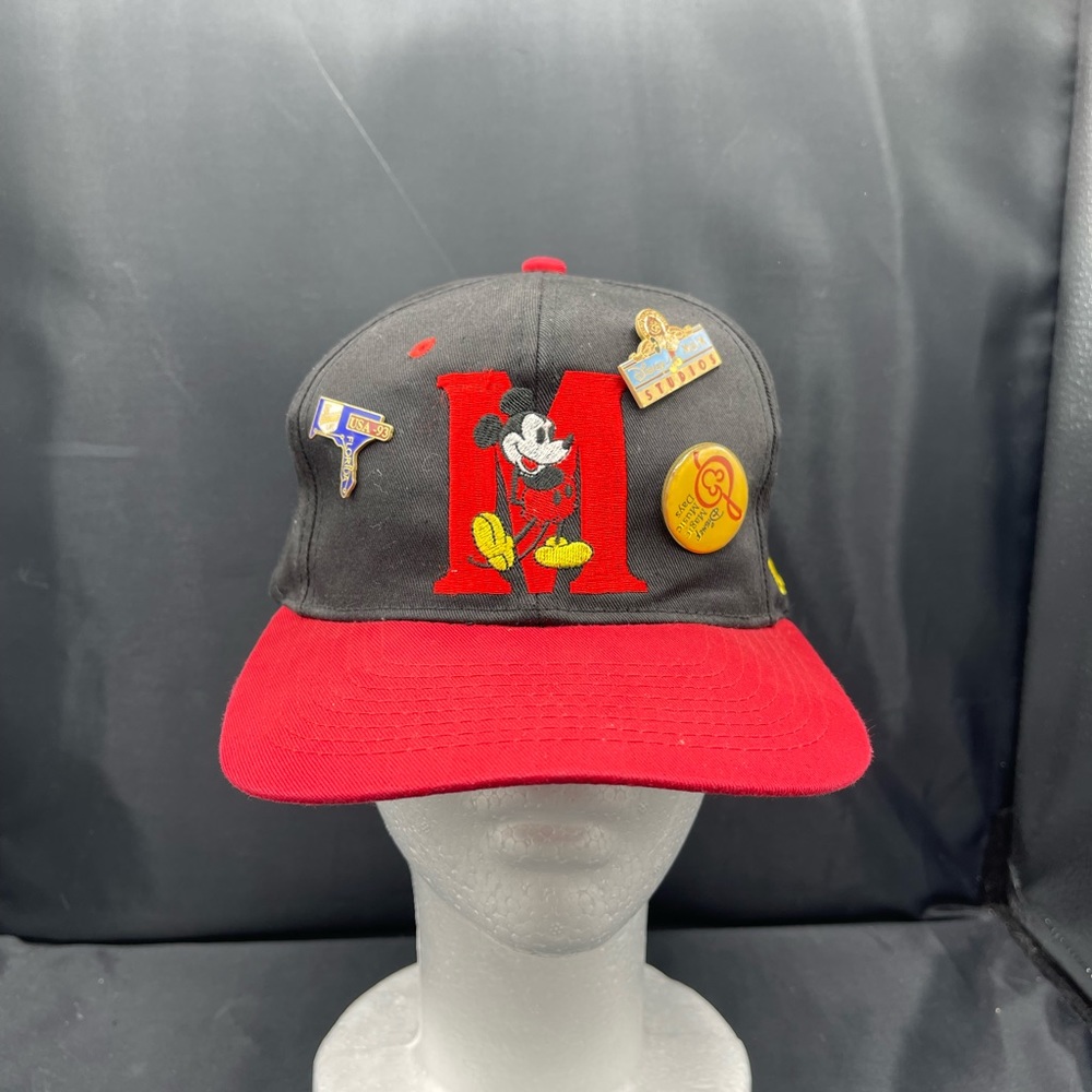 Disney Mickey Mouse Hat Snapback Cap Black Red Fresh Caps 90’s VTG with Pins
